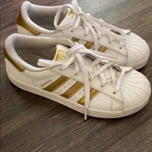 Adidas Superstars Girls Gold